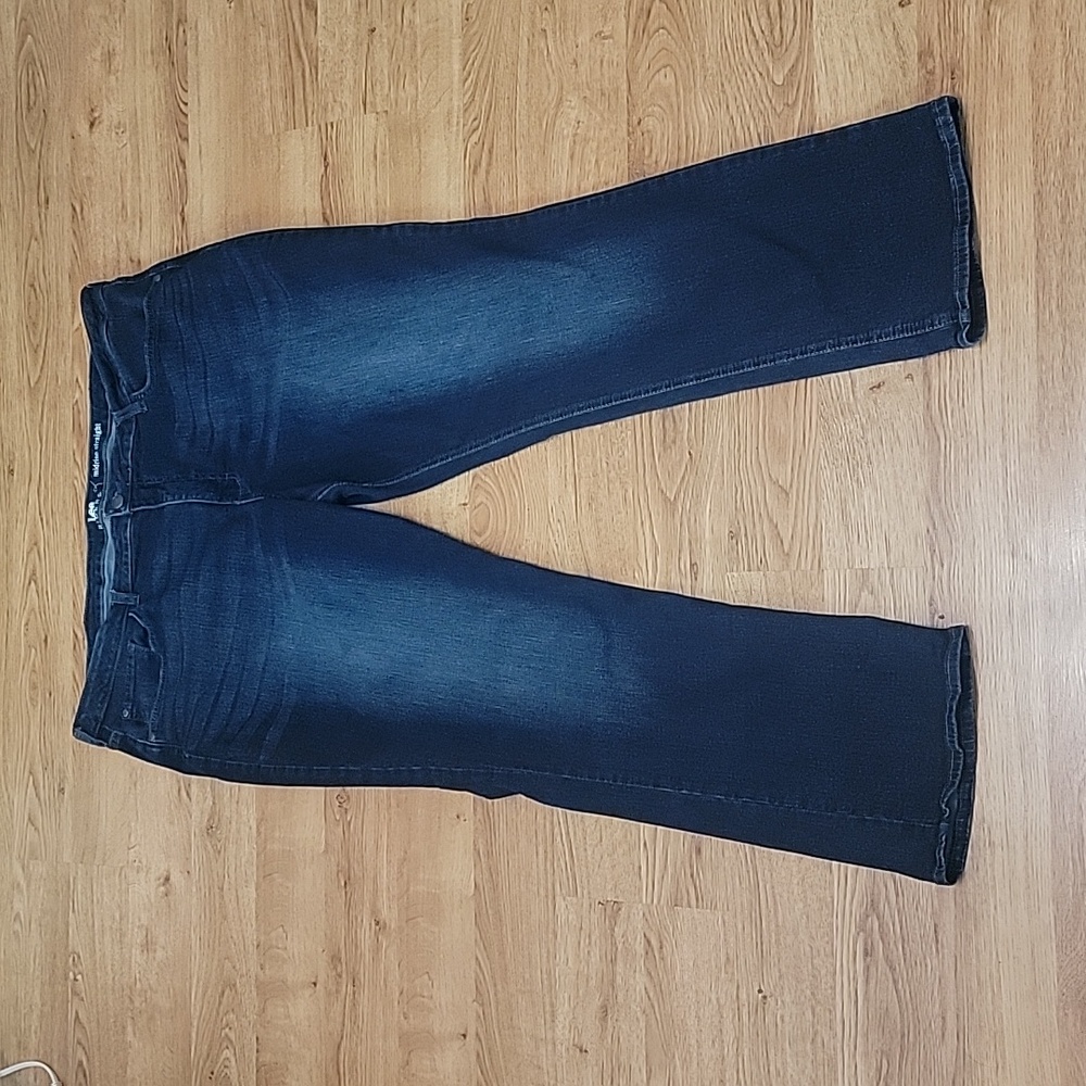 Lee Midrise Straight Jeans Size 22 M
